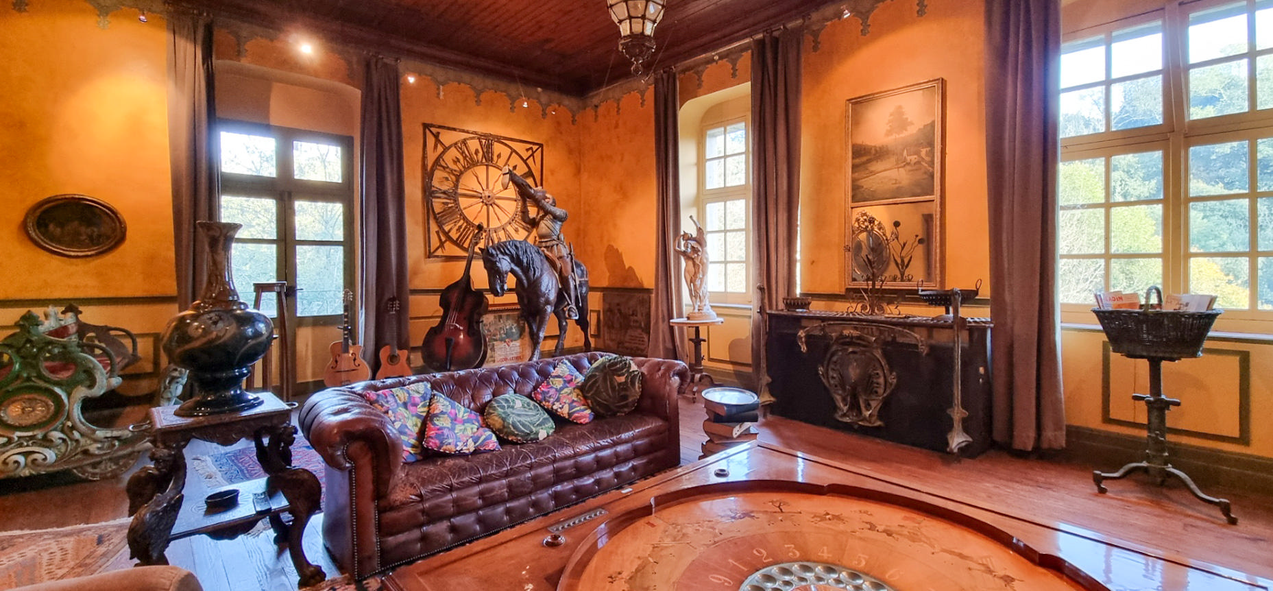 Fabulous converted stone paper mill. Huge potential and beautiful gardens. Numerous outbuildings