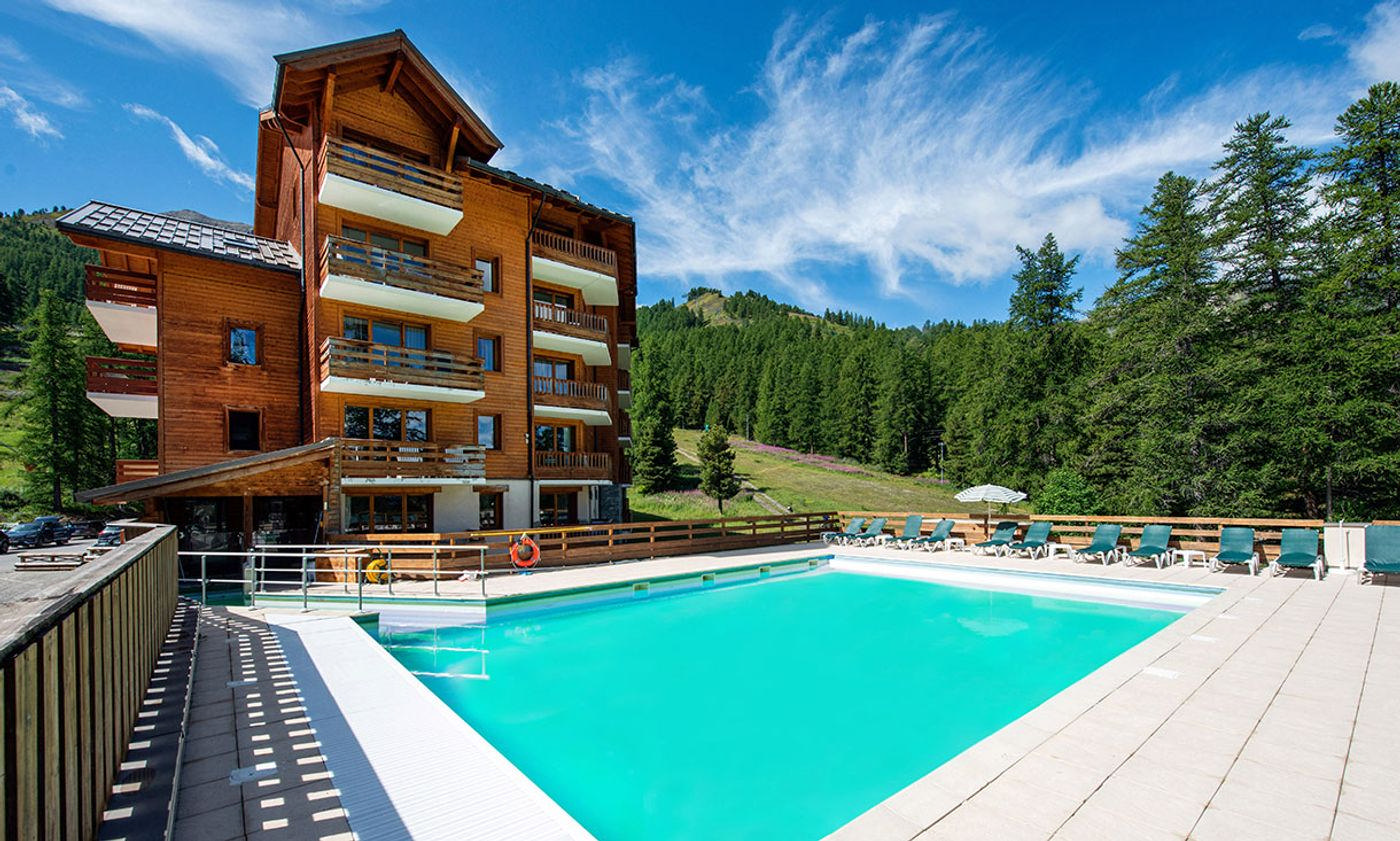 Ski Apartment near VARS, Hautes-Alpes