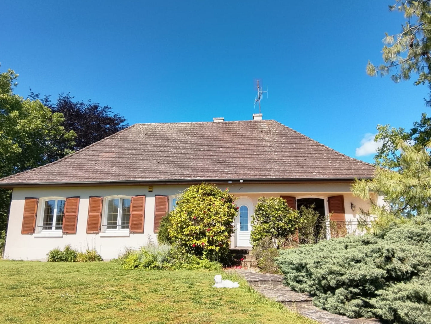 Haute-Vienne, Nr Mortemart, Village House, Gardens,Views