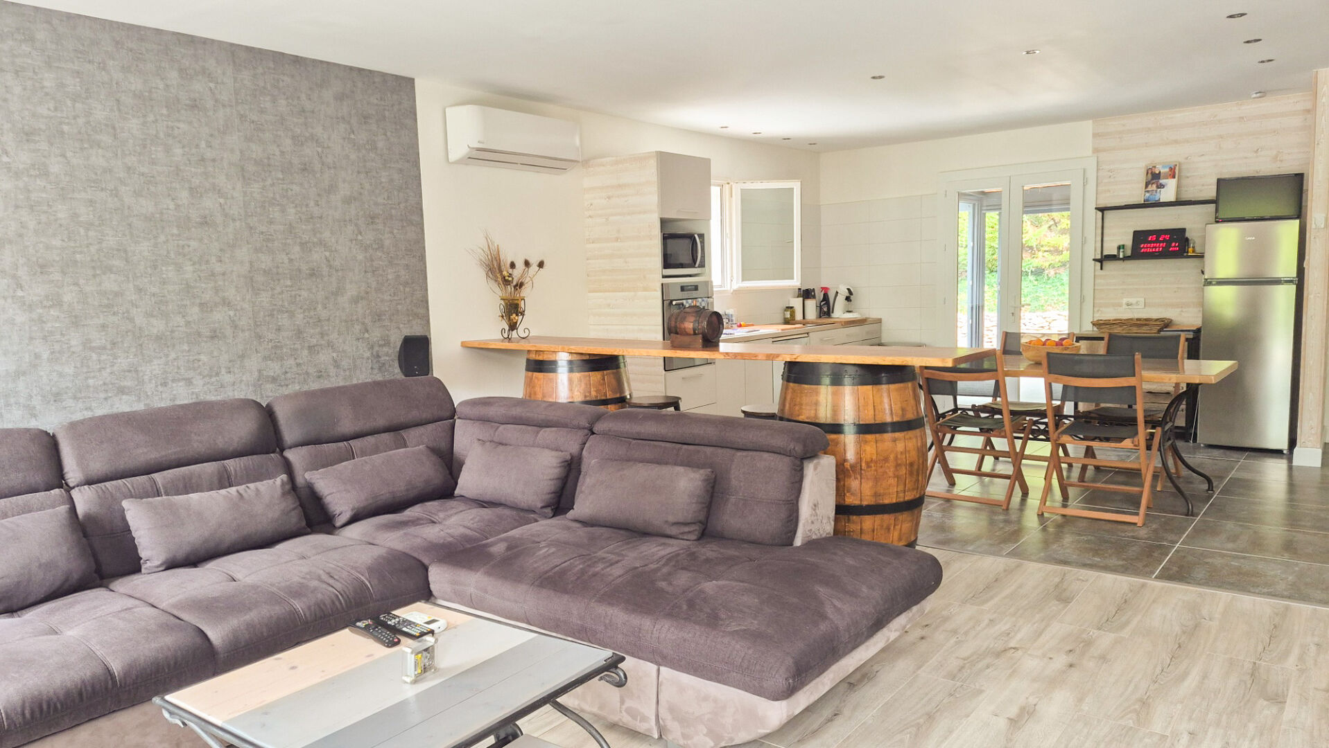 House in Alairac - Image 3