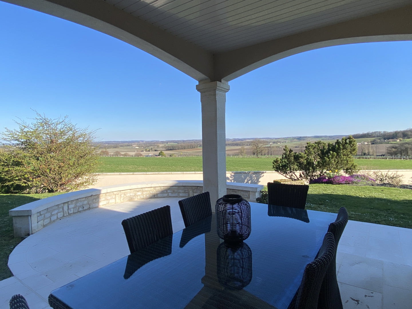 Modern house with gîte and swimming pool, magnificent grounds and views.  Near Barbezieux