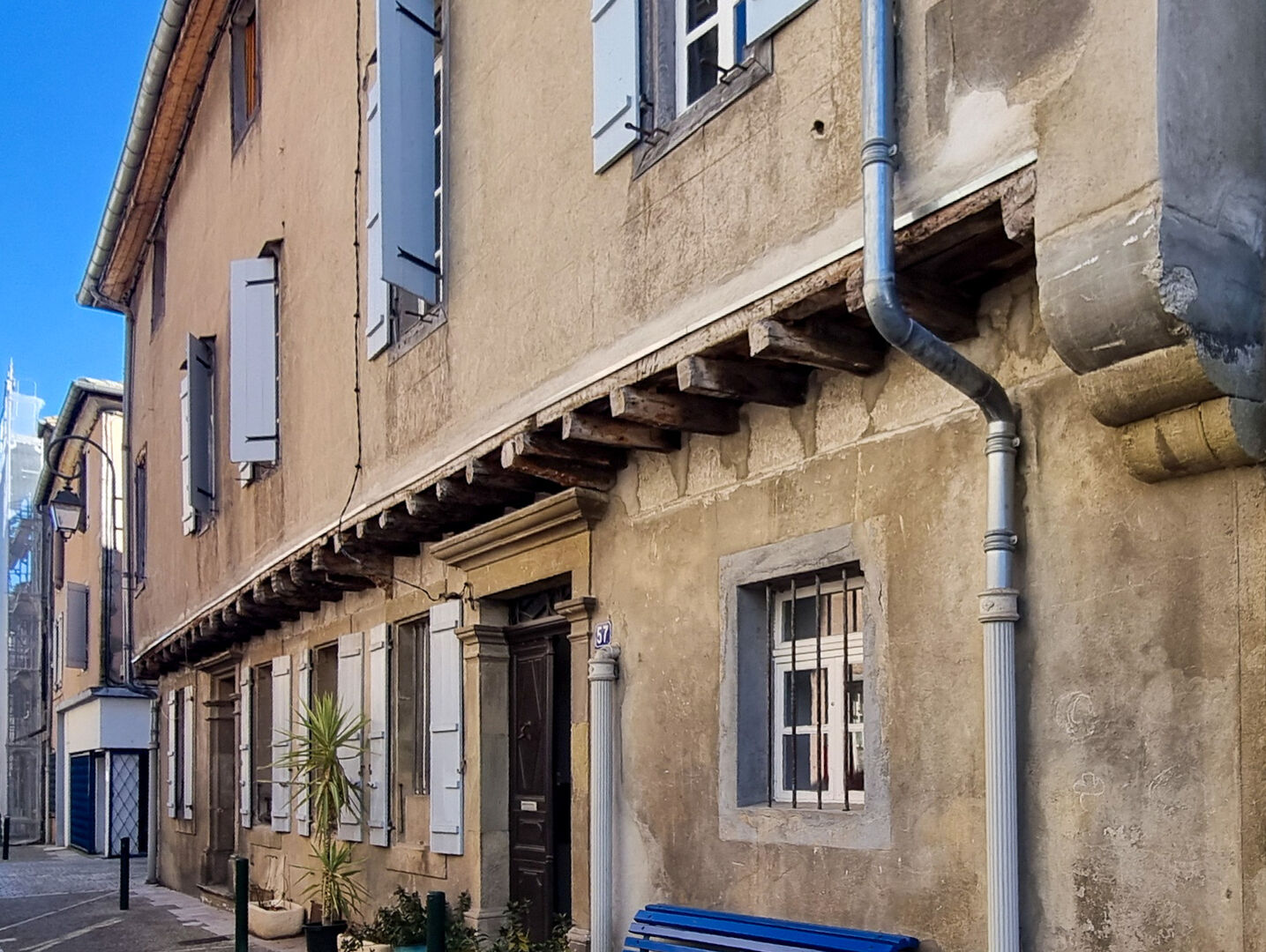 Stunning Authentic Townhouse with Original Features in the Heart of Mirepoix
