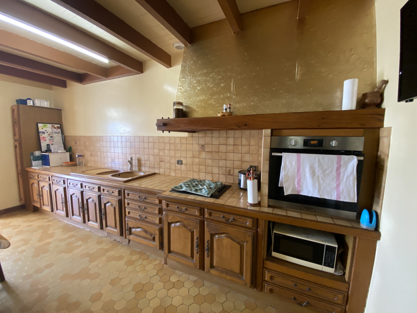 Charming Country House for Sale just 35 minutes from Bordeaux