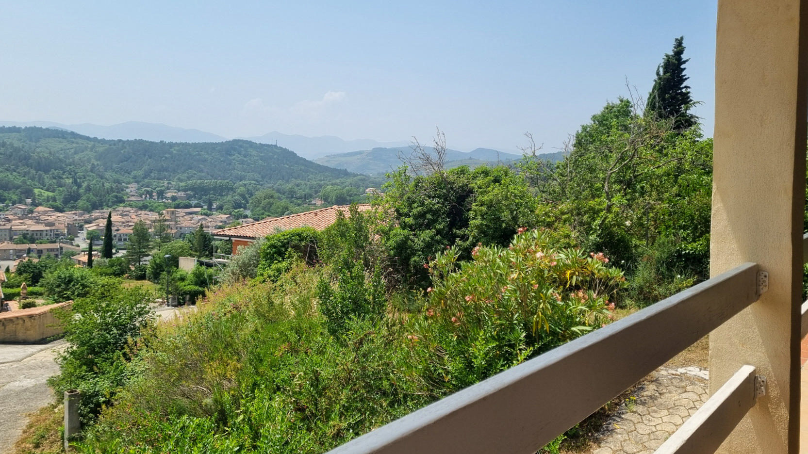Charming Family Home with Pool, Garden, and Panoramic Views of the Pyrenees – Couiza