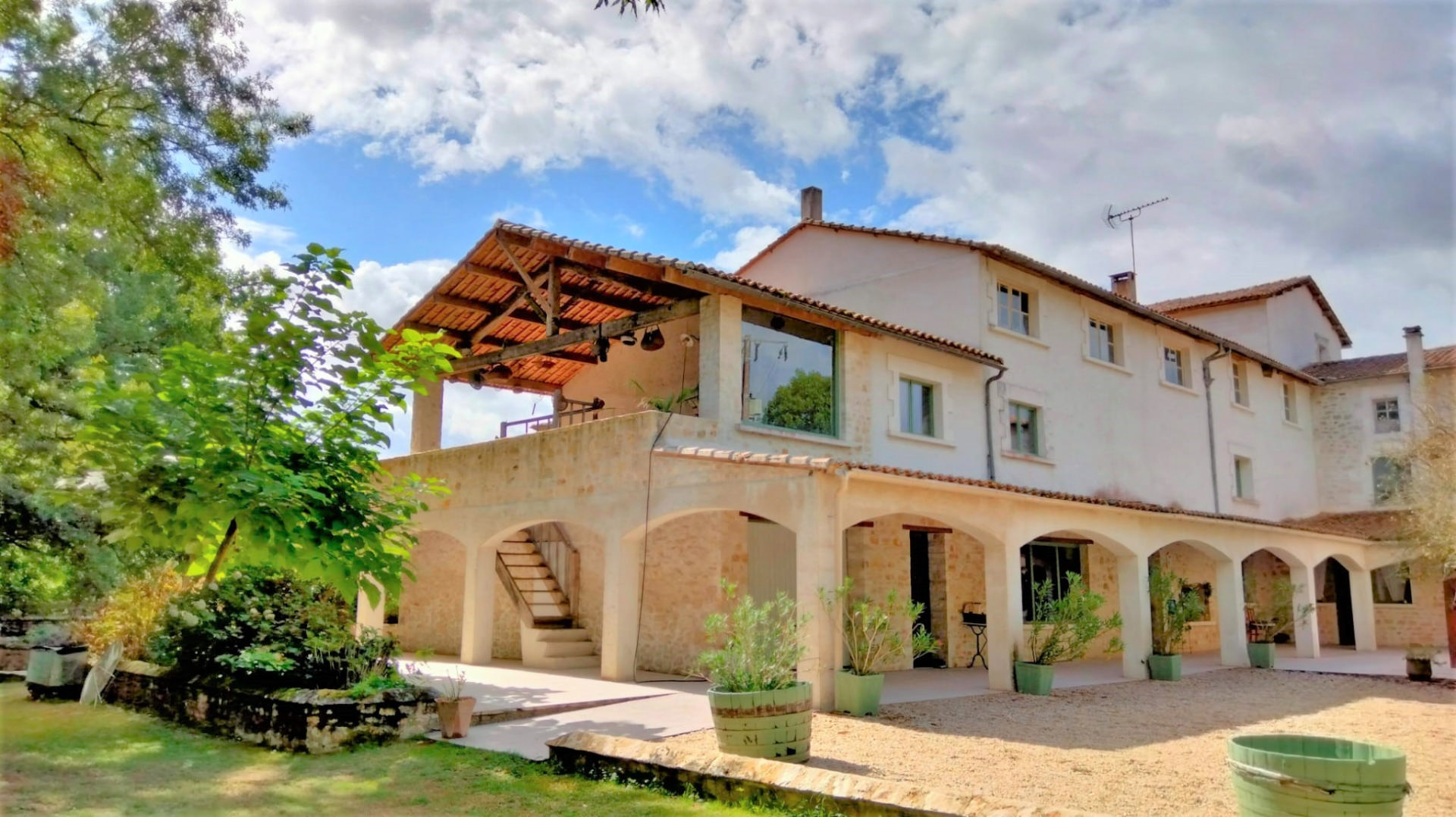 ECO MILL, HYDRO POWER, CHARENTE, INCOME