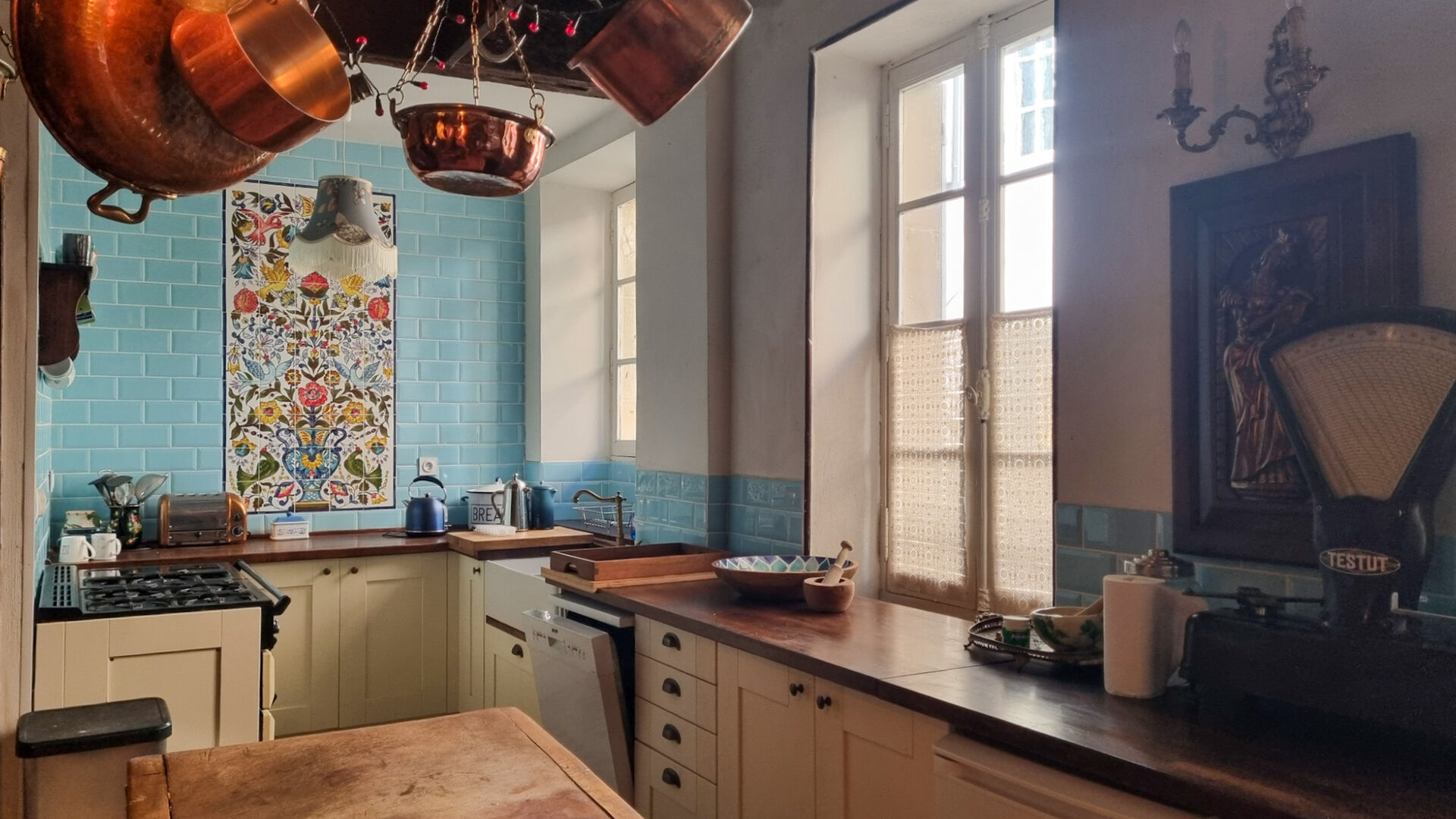 Stunning Authentic Townhouse with Original Features in the Heart of Mirepoix