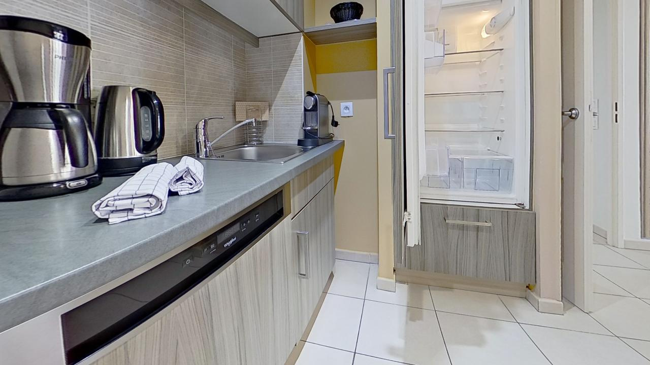 1 bedroom Apartment near ROQUEBRUNE-CAP-MARTIN, Alpes-Maritimes