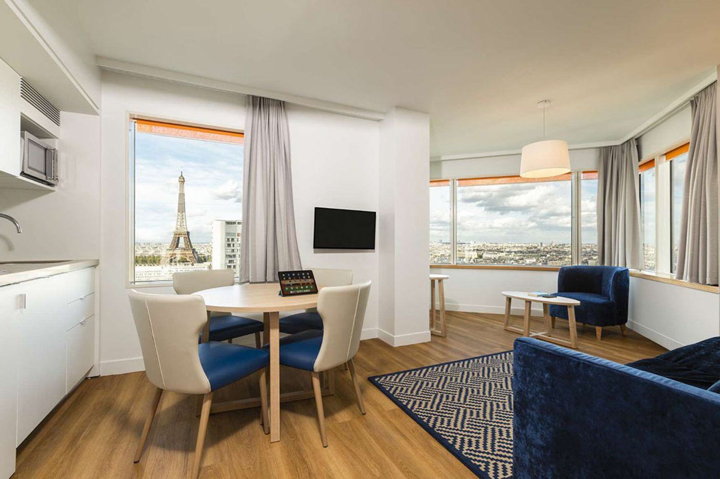 Apartment - studio near PARIS 15, Paris