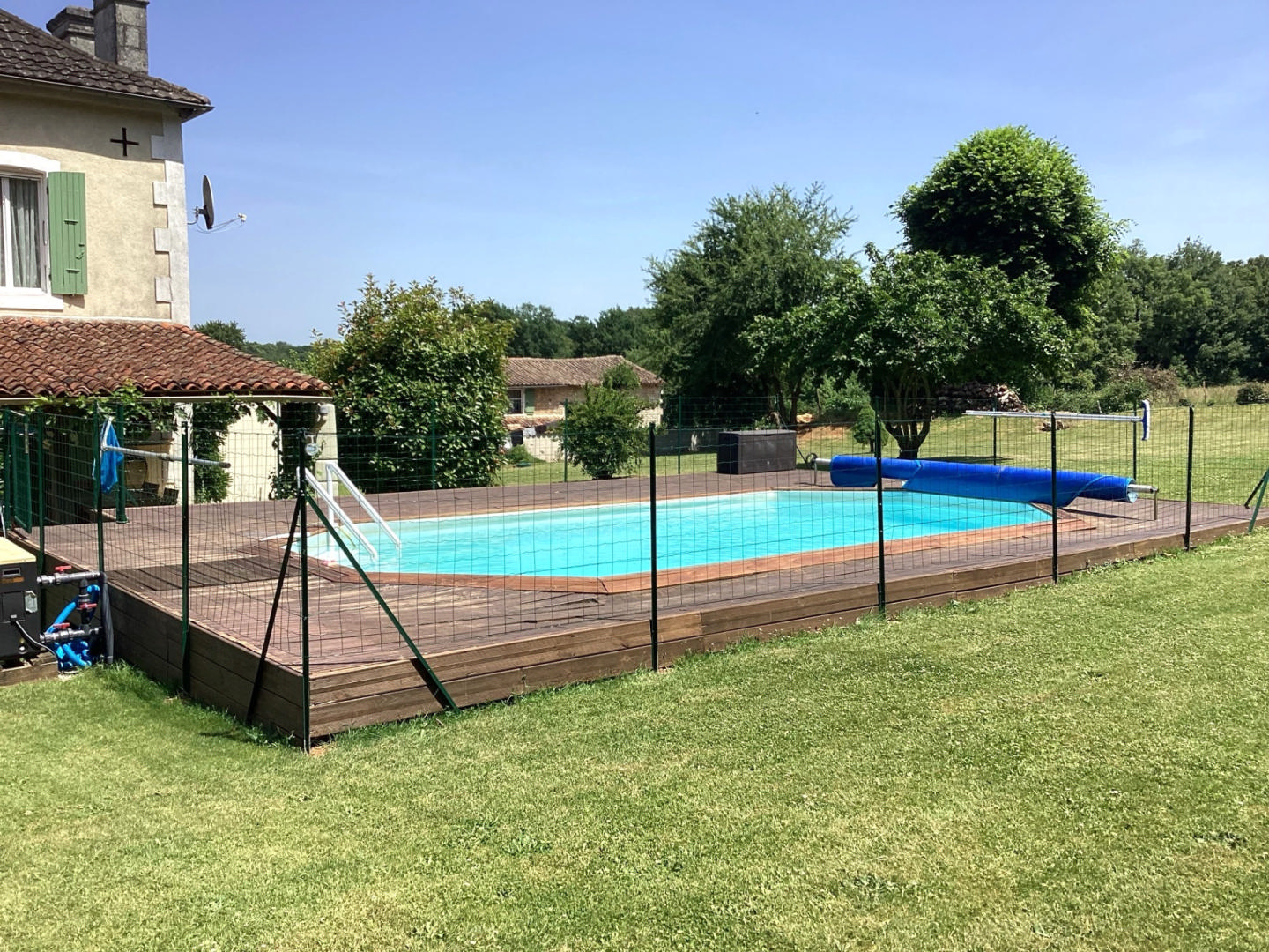 Detached Village House Nr Chef Boutonne- Deux-Sèvres, 3 Bedrooms, 1 Bedroom Stone Guest House, Garage, Outbuildings, Pool, Views