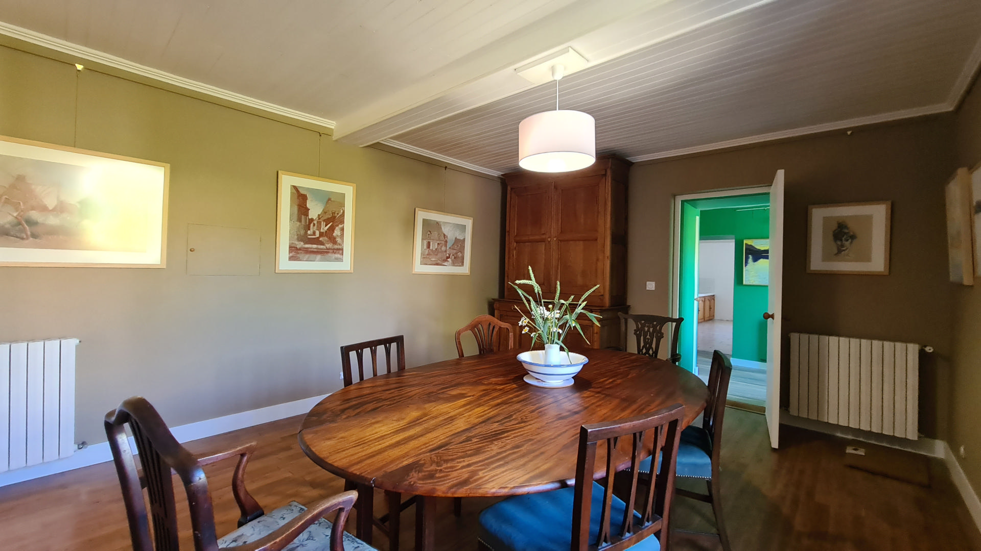 Magnificent village house, tastefully renovated
