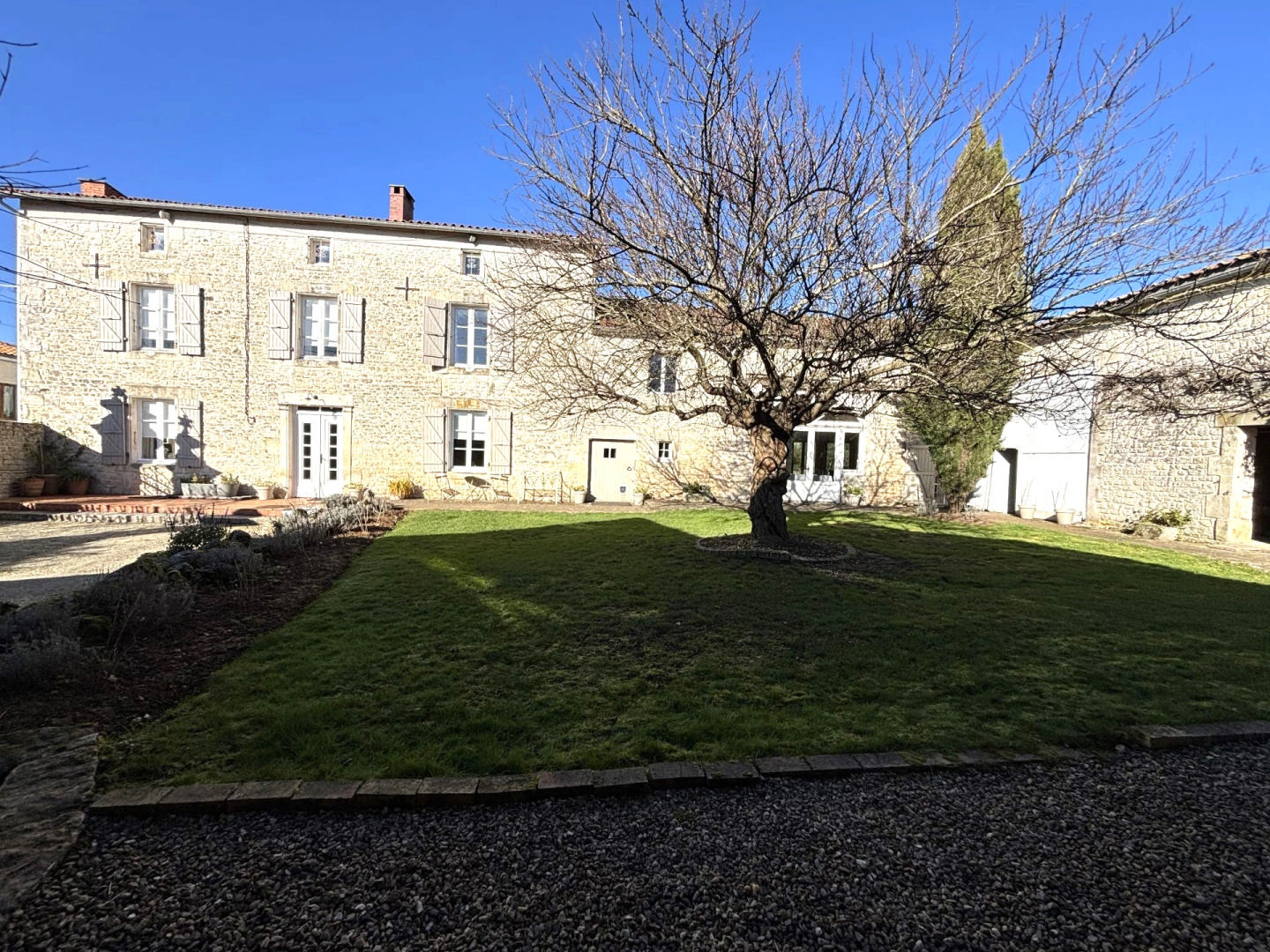 Beautiful Old Stone 4 Bed Main House and 4 Bed Gîte, Pool, Barns, Stables, Set in 1.4 HA