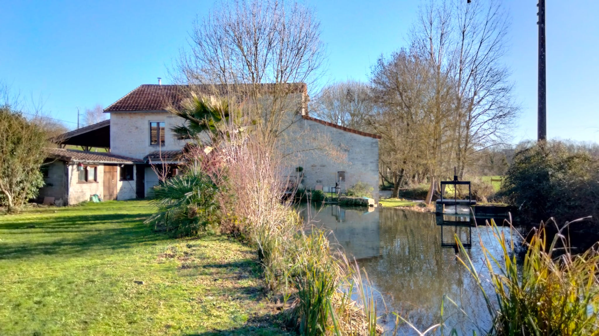 Golden Stone Mill, Air Conditioned, Nr Ruffec, Charente 3 bedrooms, 2 bathrooms, Outbuildings, Views