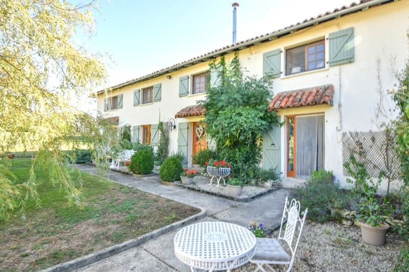 Two Charming Detached Properties, Large Barns, Lake, 14 Ha, Woodland, 2 Pools, No Near Neighbours, Potential Revenue