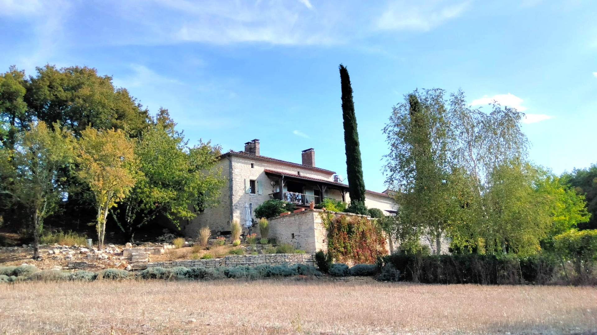 House in Saint-Ciers-sur-Bonnieure - view 1