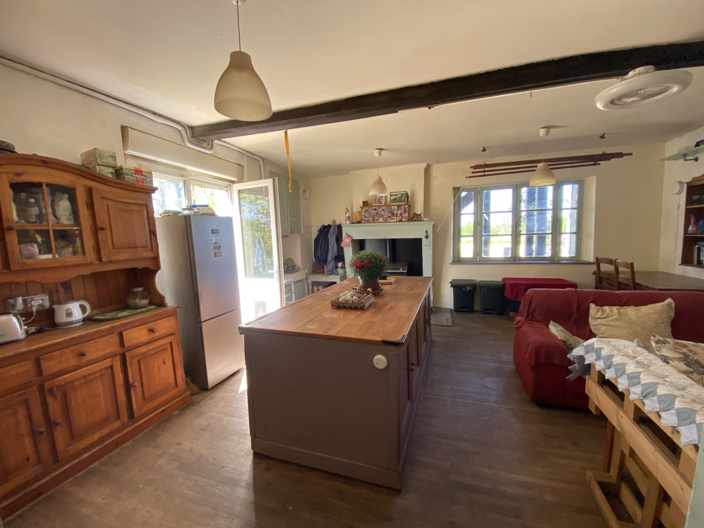 Riverside Character Property with Superb Equestrian Facilities and Income Potential