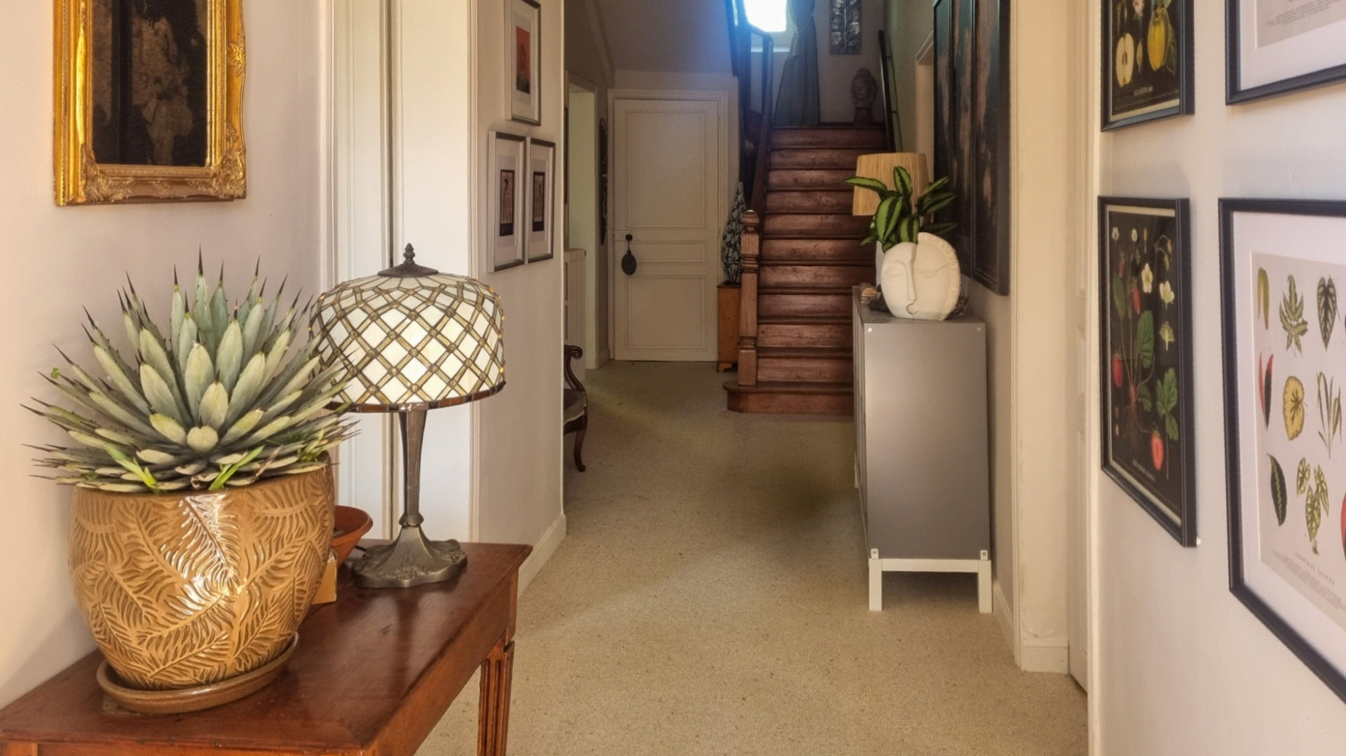 Charming 5-Bedroom Village Home with Spacious Private Gardens