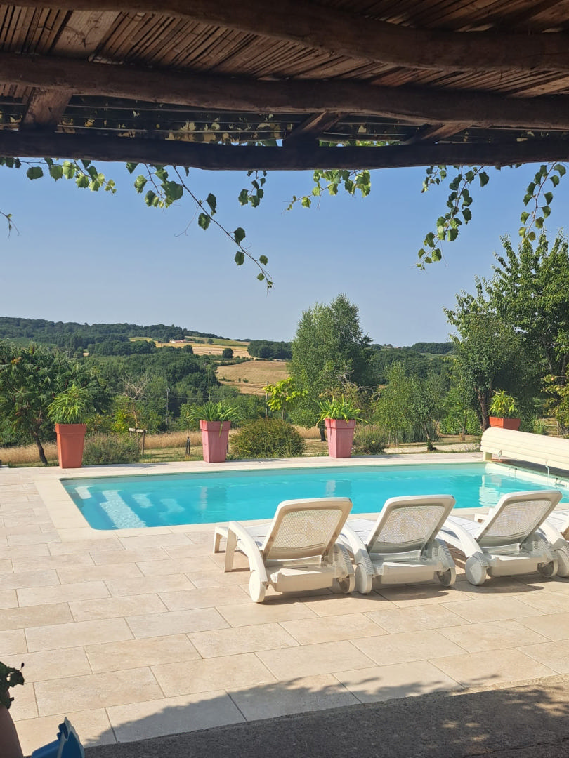 Country house with outbuildings and heated swimming pool