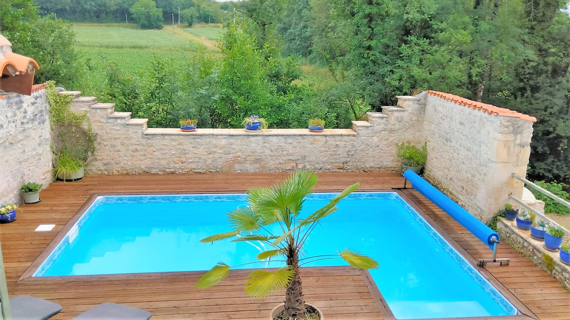 Secluded Old Stone Mill, Barn, Pool - Nr Mansle