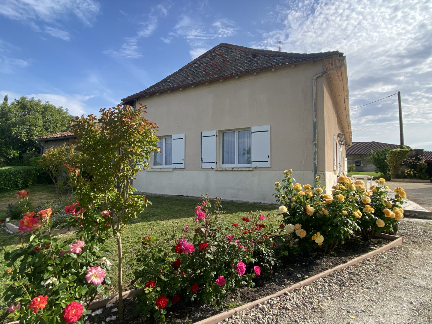 Country Property with Great Potential and Views near Chalais