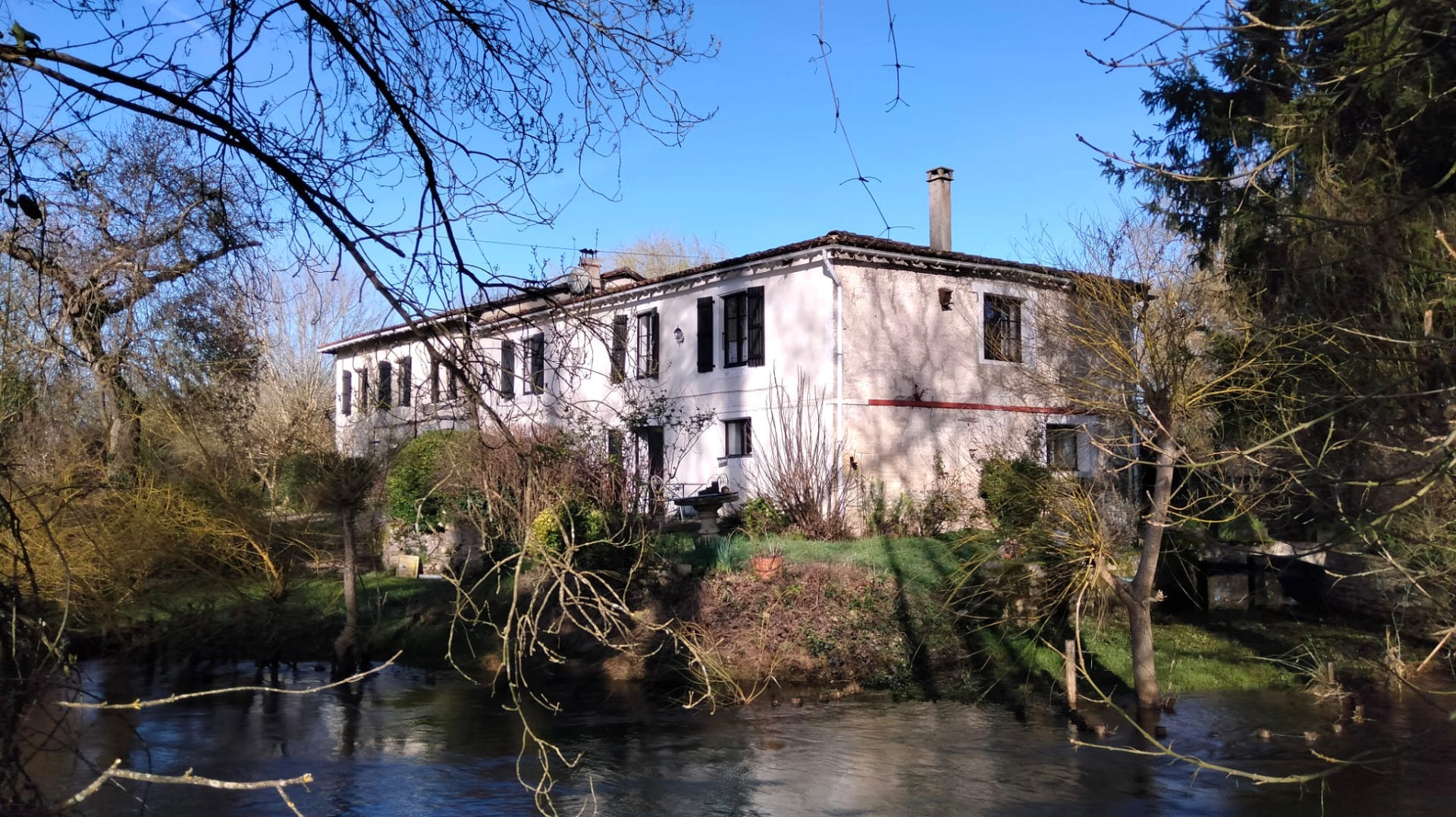 Historic Water Mill, No Near Neighbours, Pool, 1 Ha