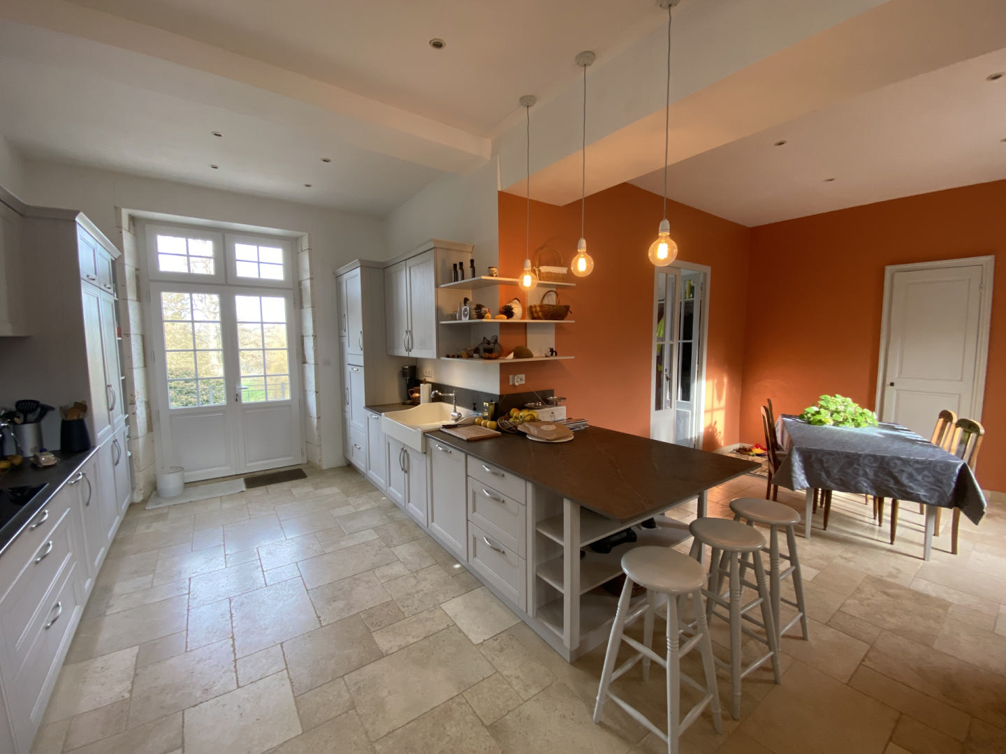 Elegant Manor with Guest Houses, Outbuildings, and Pool in grounds of 7 acres