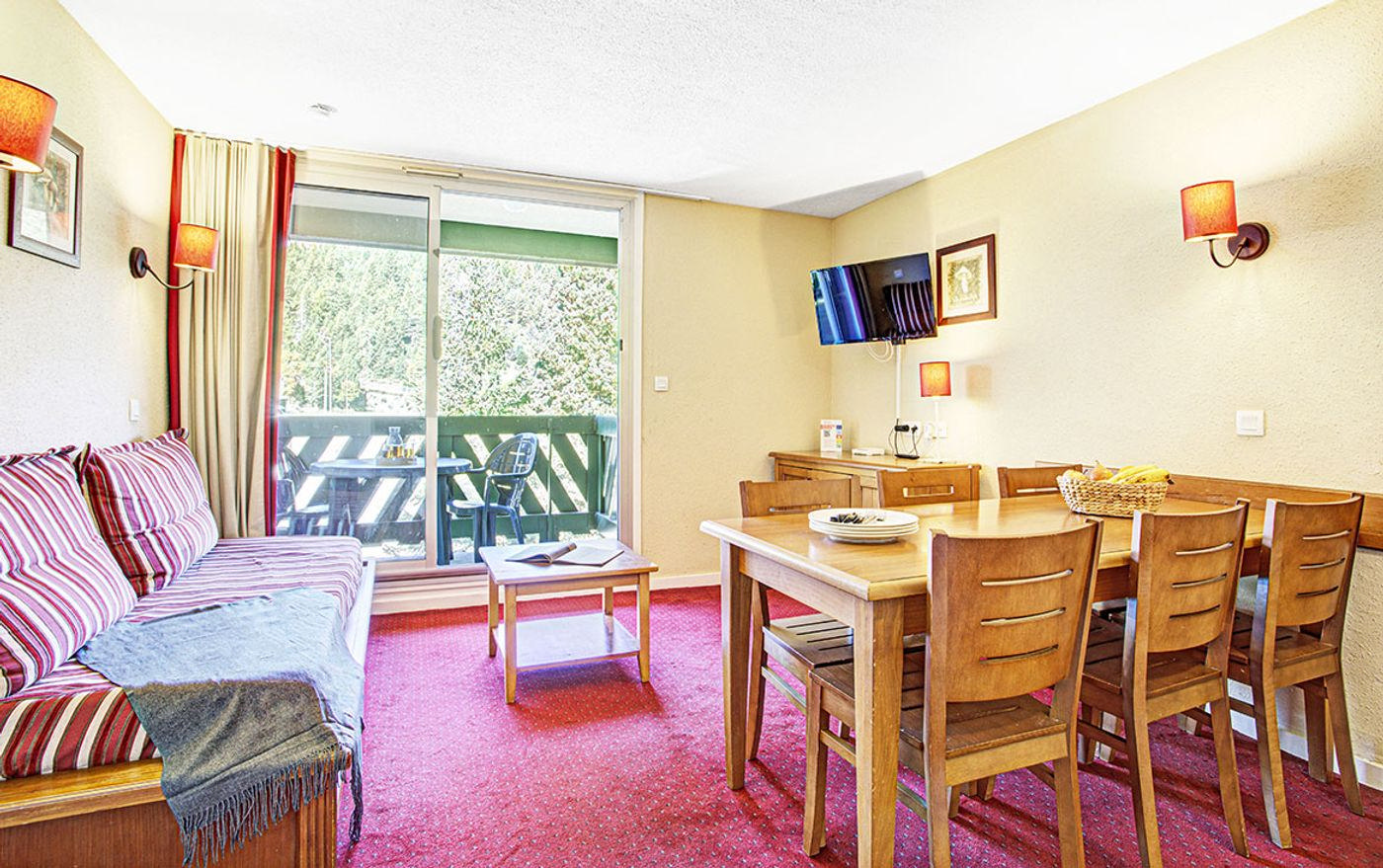 Apartment in Planes - Image 3